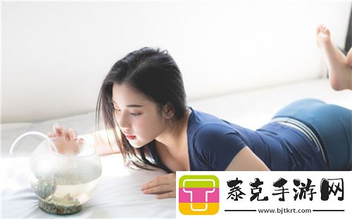 做瑷瑷的视频最经典十首歌曲：BGM都成了心头好，听完整个人都emo了！！