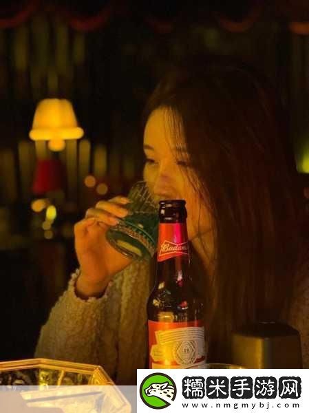 过生日喝酒不小心和妈妈-1.妈妈生日派对上的意外酒醉记！